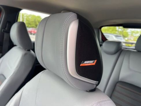 Used 2023 Nissan Kicks SR w/ SR Premium Package FWD image 16