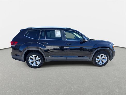 Used 2018 Volkswagen Atlas SE image 4