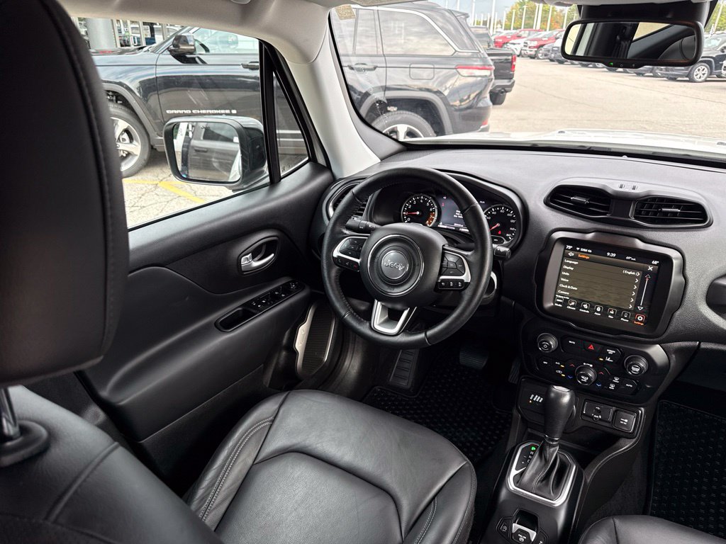 Used 2023 Jeep Renegade Limited AWD/4WD image 40