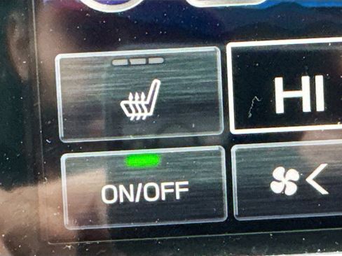 Used 2024 Subaru Outback Limited image 21