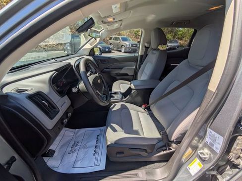 Certified 2022 Chevrolet Colorado W/T w/ WT Convenience Package AWD/4WD image 24