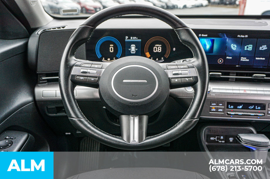 Used 2025 Hyundai Kona SEL FWD image 27