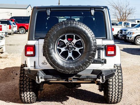 Used 2018 Jeep Wrangler Unlimited Sport S image 4