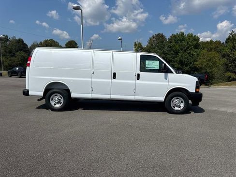 New 2025 Chevrolet Express 3500 Extended w/ Driver Convenience Package image 3