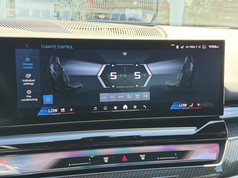 New 2026 BMW M5 w/ Executive Package image 19