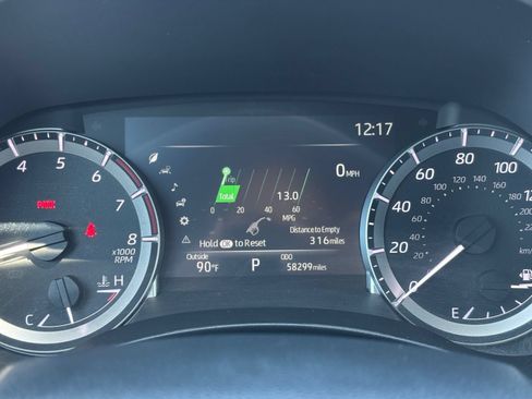 Used 2024 Toyota Highlander XSE FWD image 44