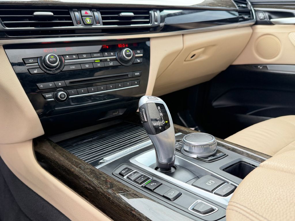 Used 2018 BMW X5 xDrive40e AWD/4WD image 16