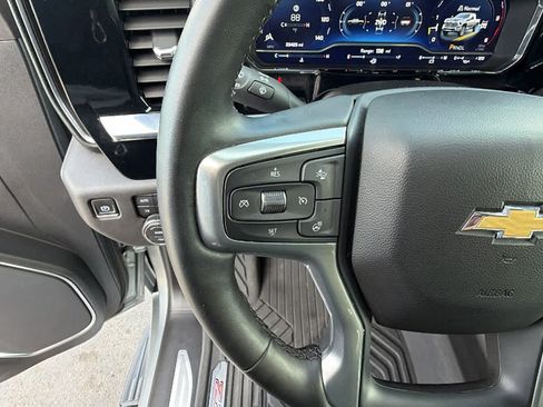 Used 2024 Chevrolet Silverado 2500 LTZ w/ LTZ Plus Package AWD/4WD image 19