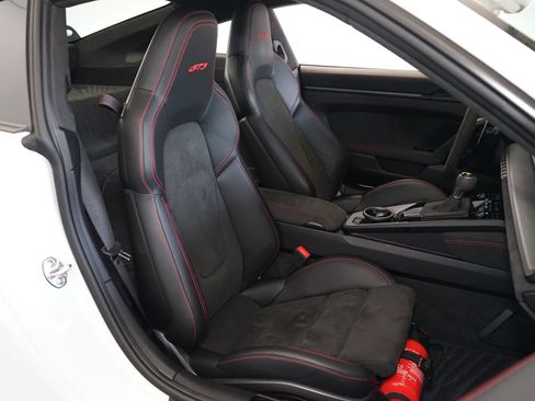 Used 2022 Porsche 911 GT3 RWD image 11