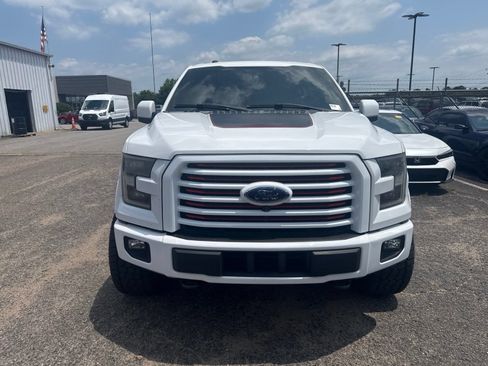 Used 2016 Ford F150 Lariat w/ Equipment Group 502A Luxury AWD/4WD image 2