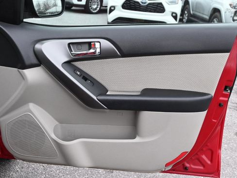 Used 2013 Kia Forte EX w/ Premium Pkg image 24