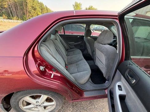 Used 2004 Honda Accord EX image 25