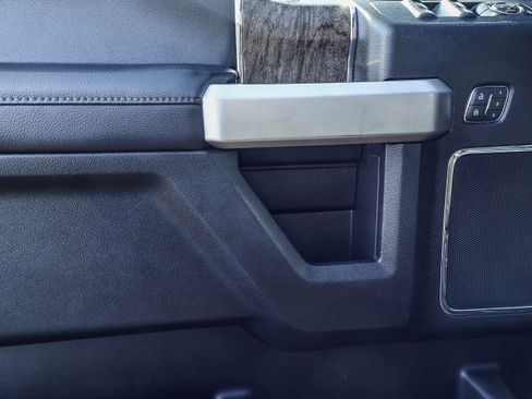 Used 2018 Ford F350 Lariat w/ Lariat Ultimate Package image 12