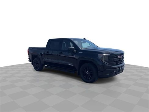 Used 2024 GMC Sierra 1500 Elevation image 2