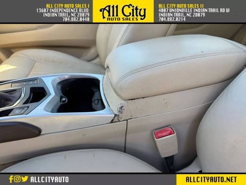 Used 2010 Cadillac SRX Premium FWD image 40