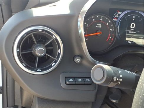 Used 2019 Chevrolet Camaro SS image 14