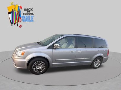 Used 2013 Chrysler Town & Country Touring-L w/ Driver Convenience Group