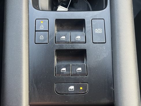 Used 2025 Hyundai Ioniq 6 SEL RWD image 27