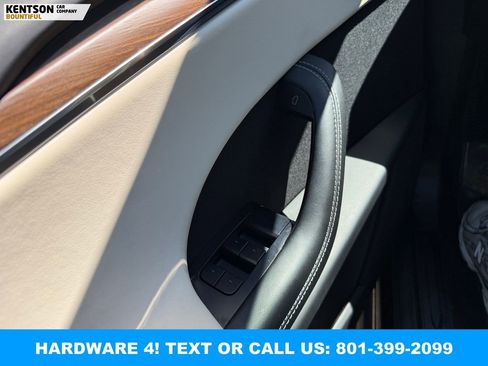 Used 2023 Tesla Model X AWD/4WD image 17