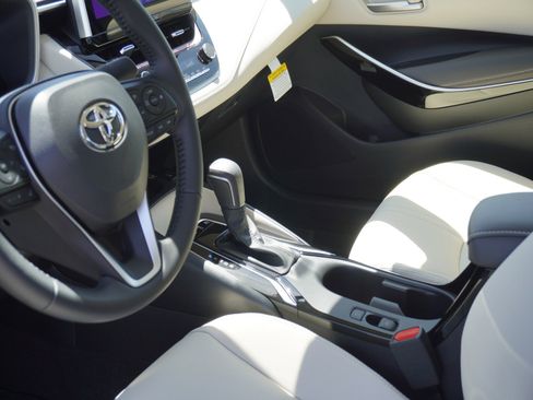 New 2026 Toyota Corolla XLE FWD image 20