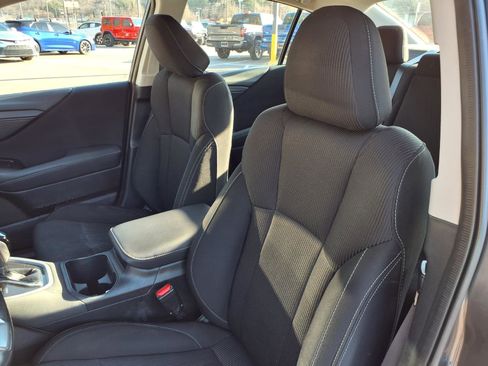 Used 2021 Subaru Legacy Premium image 12