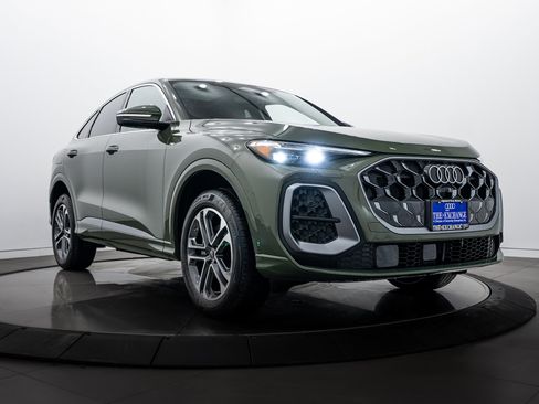 New 2025 Audi Q5 Premium Plus image 2