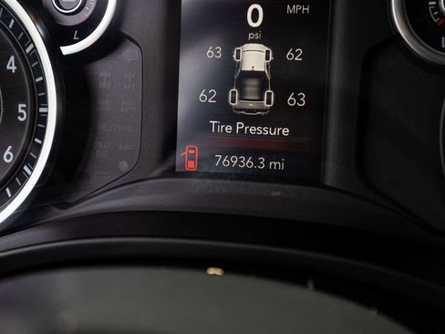 Used 2020 RAM 1500 Big Horn AWD/4WD image 17