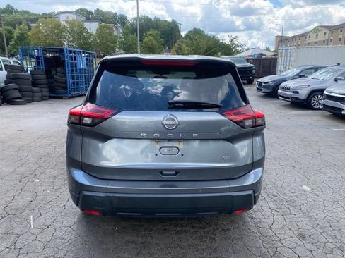Used 2025 Nissan Rogue SV AWD/4WD image 6