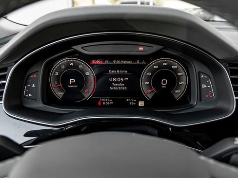 Used 2023 Audi Q8 Prestige AWD/4WD image 19
