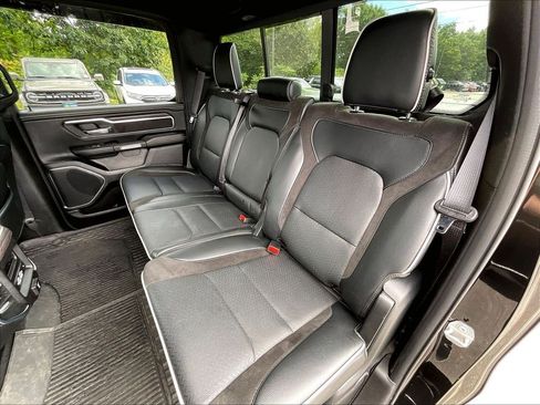 Used 2025 RAM 1500 Laramie AWD/4WD image 14