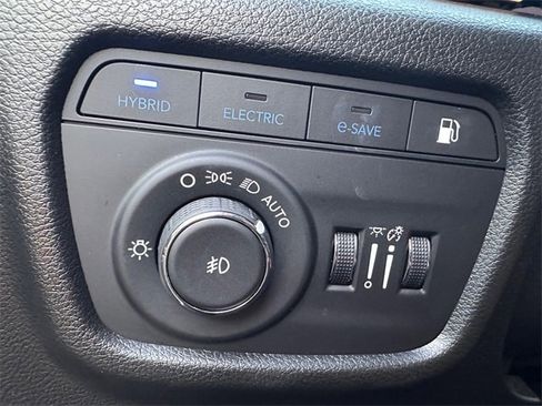 Used 2024 Jeep Grand Cherokee Limited 4xe image 21