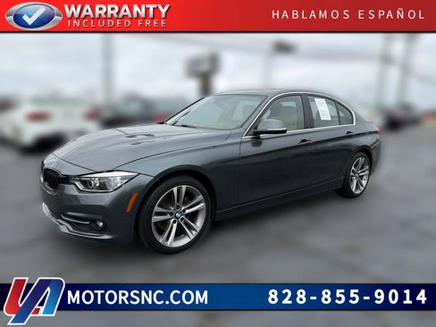 Used 2017 BMW 330i Sedan image 1