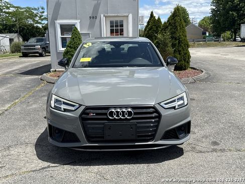 Used 2019 Audi S4 Premium Plus w/ Premium Plus Package AWD/4WD image 2