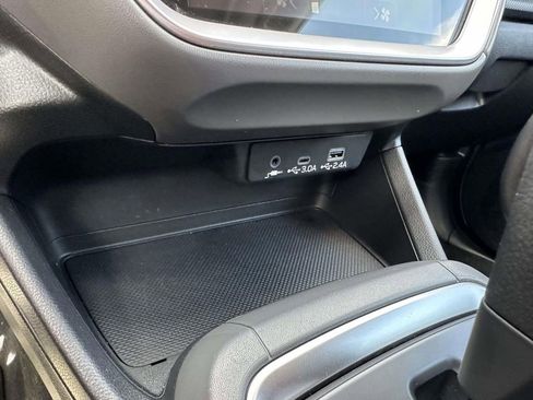 Certified 2025 Subaru Crosstrek 2.0i Premium image 23