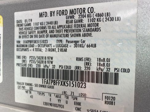 Used 2019 Ford Mustang GT Premium image 38