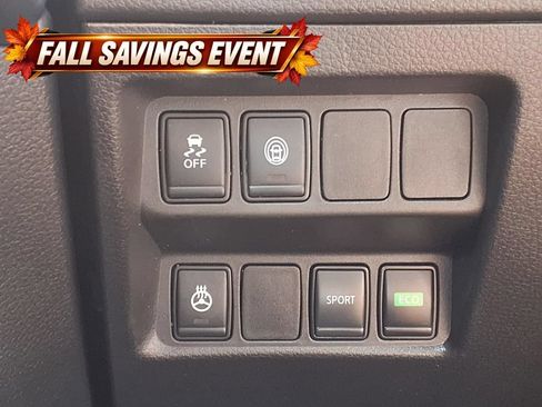 Used 2022 Nissan Rogue Sport SV FWD image 25