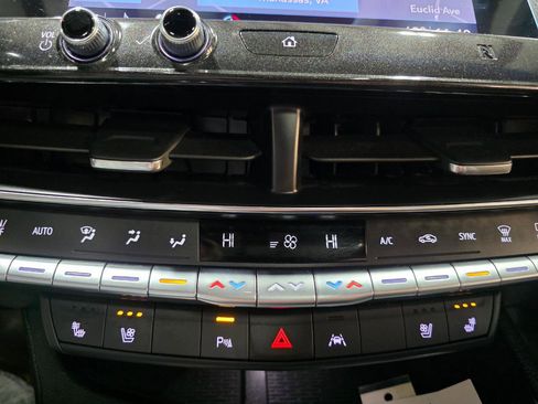 Used 2020 Cadillac CT5 Premium Luxury image 31