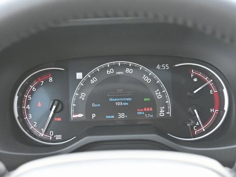 New 2025 Toyota RAV4 XLE image 30