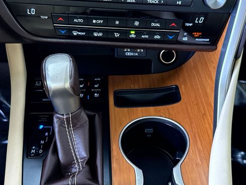 Used 2020 Lexus RX 350 AWD w/ Premium Package image 22