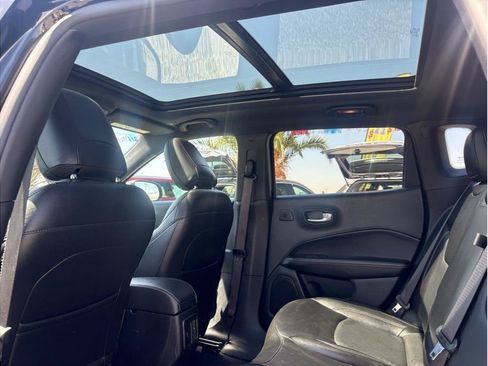 Used 2021 Jeep Compass Latitude w/ Sun and Sound Group AWD/4WD image 11
