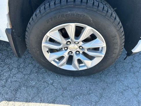 Used 2019 Chevrolet Silverado 1500 Custom w/ Custom Value Package AWD/4WD image 11