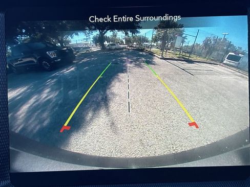 Used 2023 Jeep Wrangler Sahara image 22