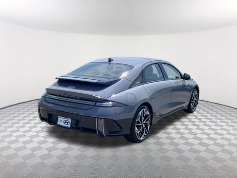 Used 2024 Hyundai Ioniq 6 Limited RWD image 7