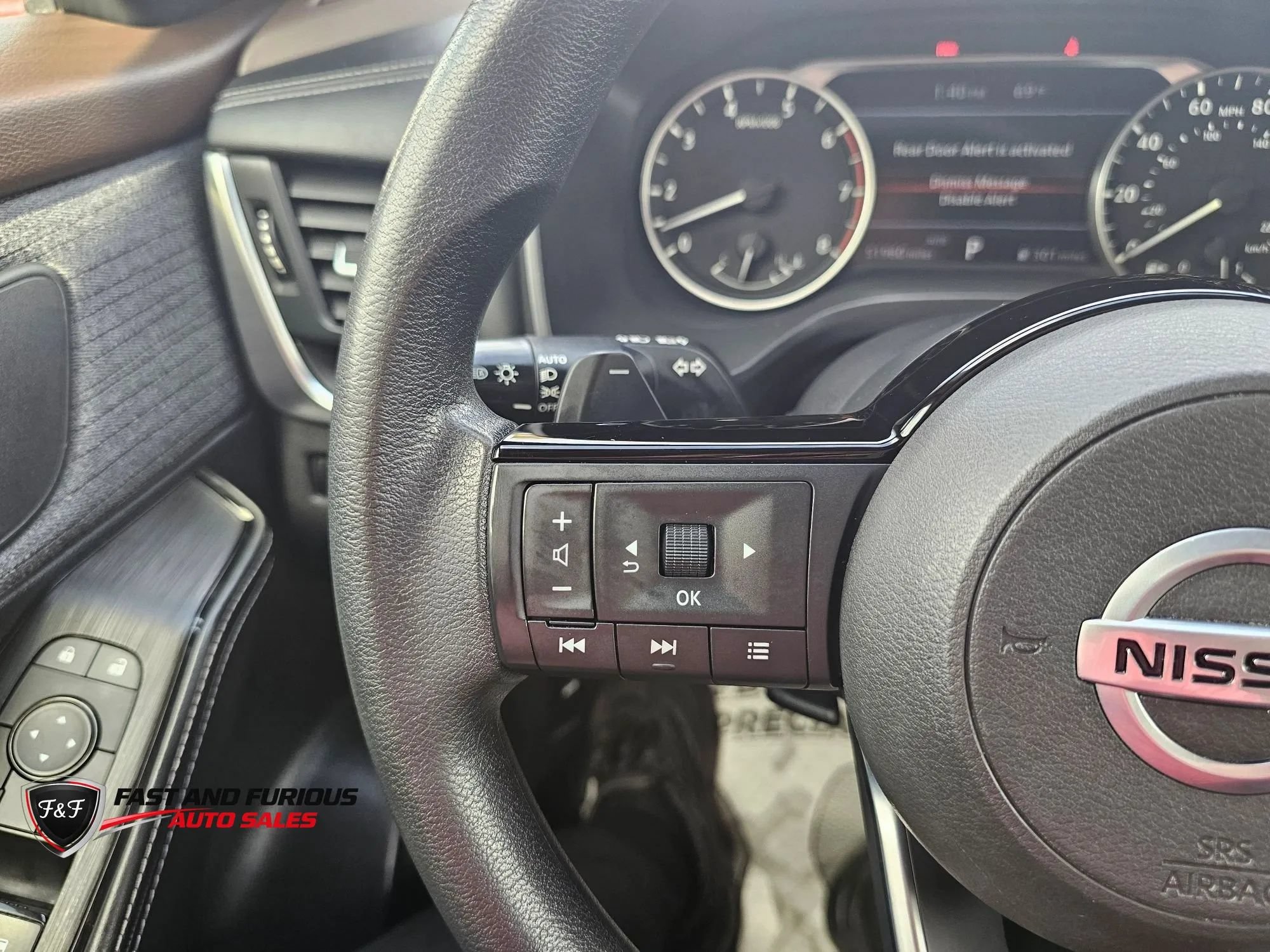 Used 2021 Nissan Rogue S AWD/4WD image 18