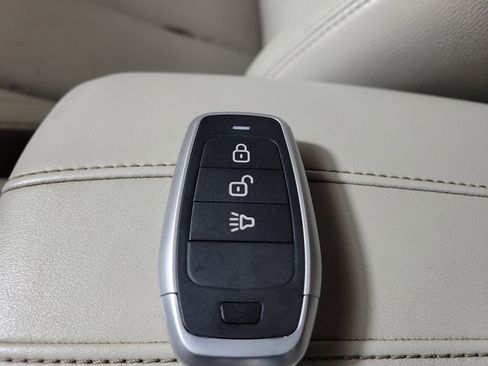 Used 2021 Nissan Rogue Sport SL w/ Premium Package image 26