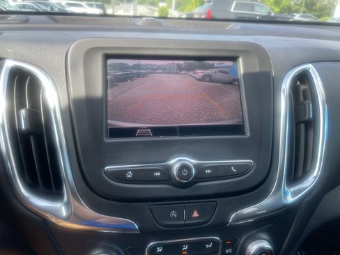 Certified 2024 Chevrolet Equinox LT FWD image 25