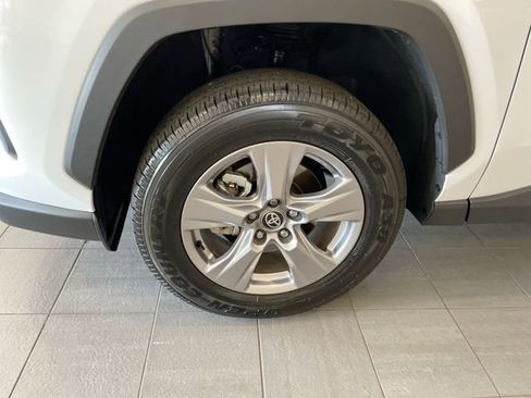 Used 2025 Toyota RAV4 XLE w/ Convenience Package AWD/4WD image 8