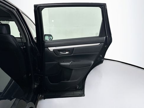 Used 2019 Honda CR-V LX image 29
