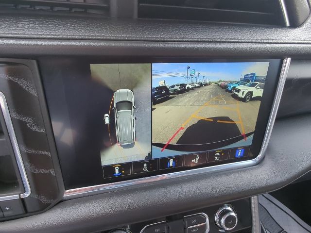 Used 2023 GMC Yukon Denali AWD/4WD image 19