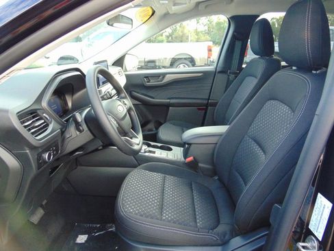New 2026 Ford Escape Active image 2